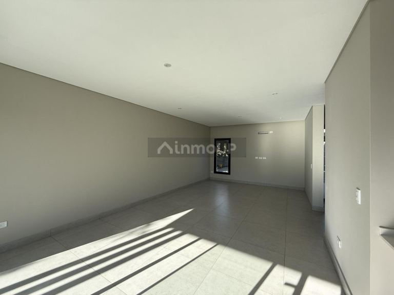 Casa en Venta en Lujan de Cuyo, Mendoza - USD 295.000 | Inmoup - 8