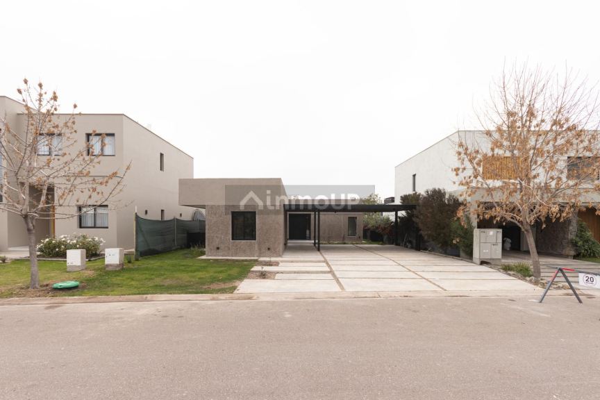 Casa en Venta en Lujan de Cuyo, Mendoza - USD 295.000 | Inmoup - 37