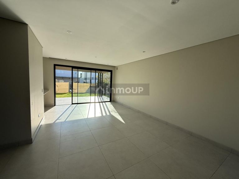 Casa en Venta en Lujan de Cuyo, Mendoza - USD 295.000 | Inmoup - 9