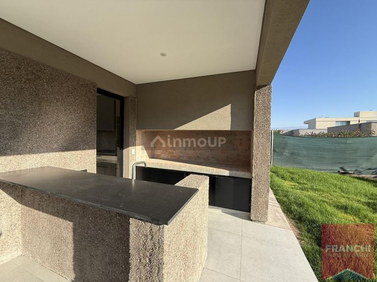 Casa en Venta en Lujan de Cuyo, Mendoza
