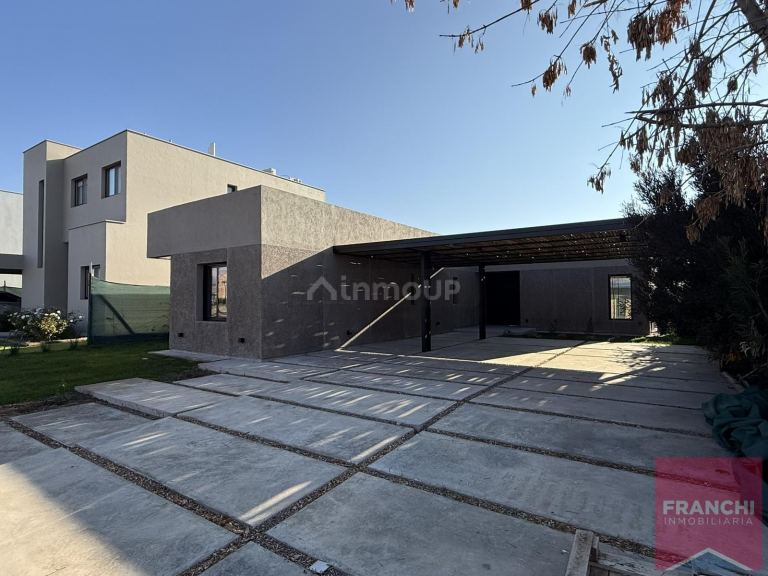 Casa en Venta en Lujan de Cuyo, Mendoza