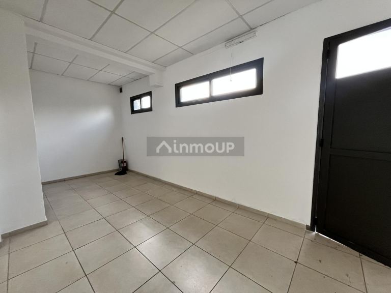 Local Comercial en Alquiler en Guaymallen, Mendoza - $ 800.000 | Inmoup - 6