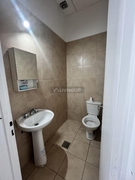 Local Comercial en Alquiler en Guaymallen, Mendoza - $ 800.000 | Inmoup - 10