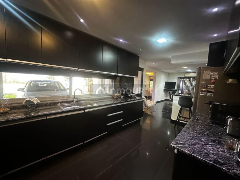 Casa en Alquiler en Lujan de Cuyo, Mendoza - USD 2.500 | Inmoup - 10