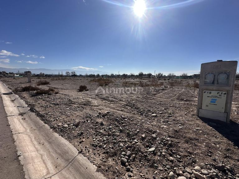 Terreno en Venta en Lujan de Cuyo, Mendoza - USD 39.000 | Inmoup - 24