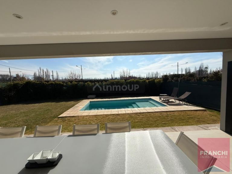 Casa en Venta en Lujan de Cuyo, Mendoza