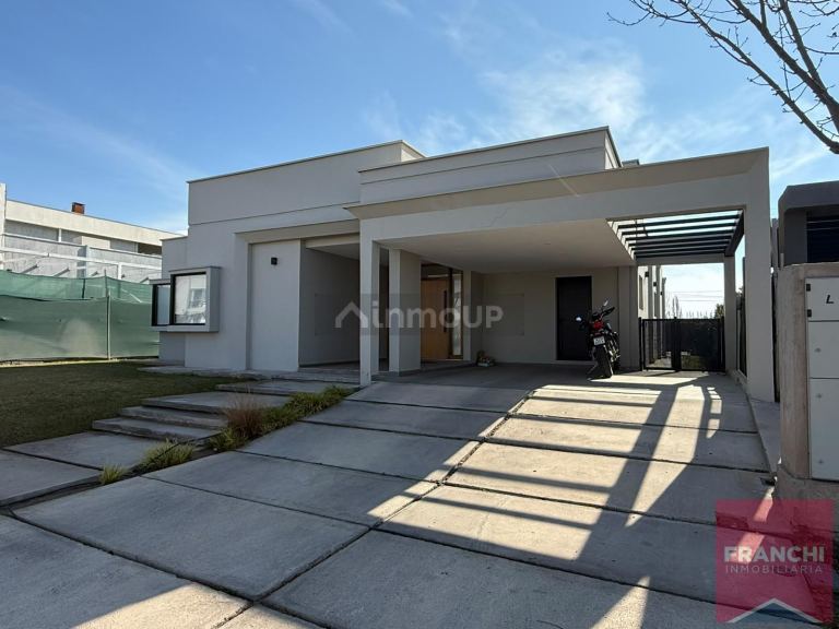 Casa en Venta en Lujan de Cuyo, Mendoza