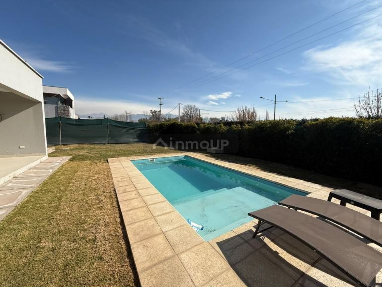 Casa en Venta en Lujan de Cuyo, Mendoza - USD 340.000 | Inmoup - 30