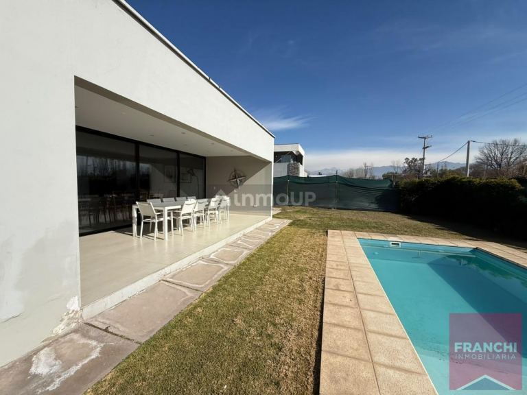 Casa en Venta en Lujan de Cuyo, Mendoza