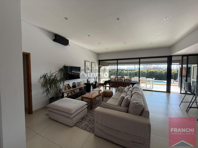 Casa en Venta en Lujan de Cuyo, Mendoza