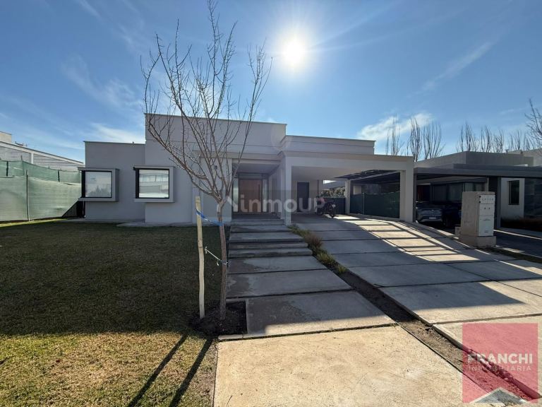 Casa en Venta en Lujan de Cuyo, Mendoza