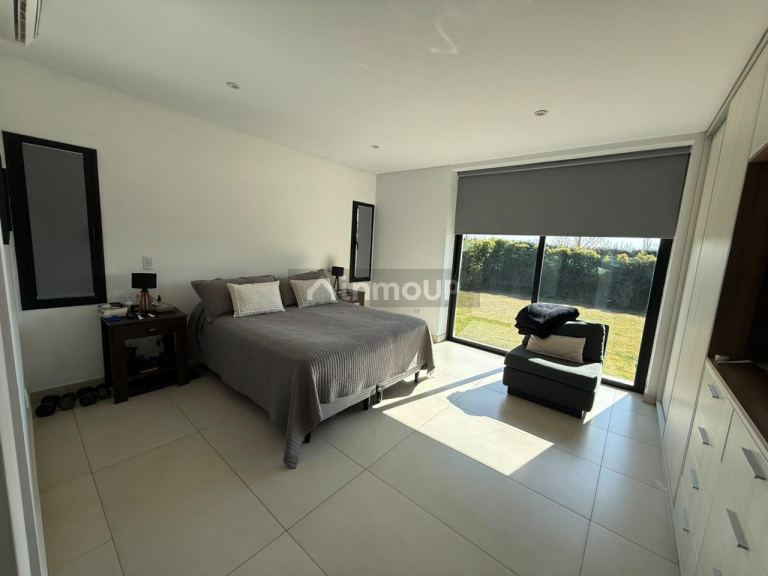 Casa en Venta en Lujan de Cuyo, Mendoza - USD 340.000 | Inmoup - 20