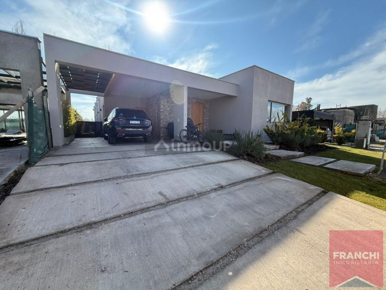 Casa en Venta en Lujan de Cuyo, Mendoza