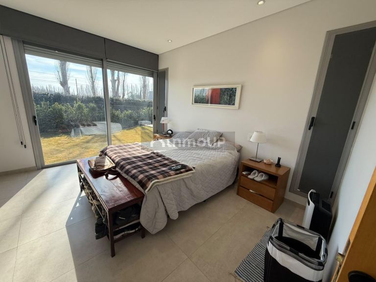 Casa en Venta en Lujan de Cuyo, Mendoza - USD 350.000 | Inmoup - 23