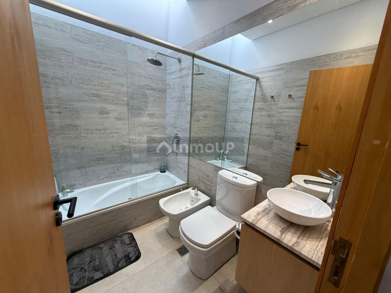 Casa en Venta en Lujan de Cuyo, Mendoza - USD 350.000 | Inmoup - 31