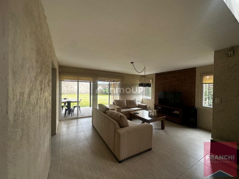 Casa en Venta en Lujan de Cuyo, Mendoza
