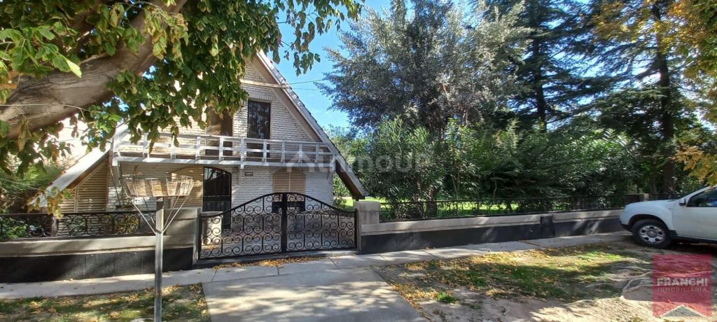 Casa en Alquiler en Lujan de Cuyo, Mendoza - $ 1.200.000 | Inmoup - 1