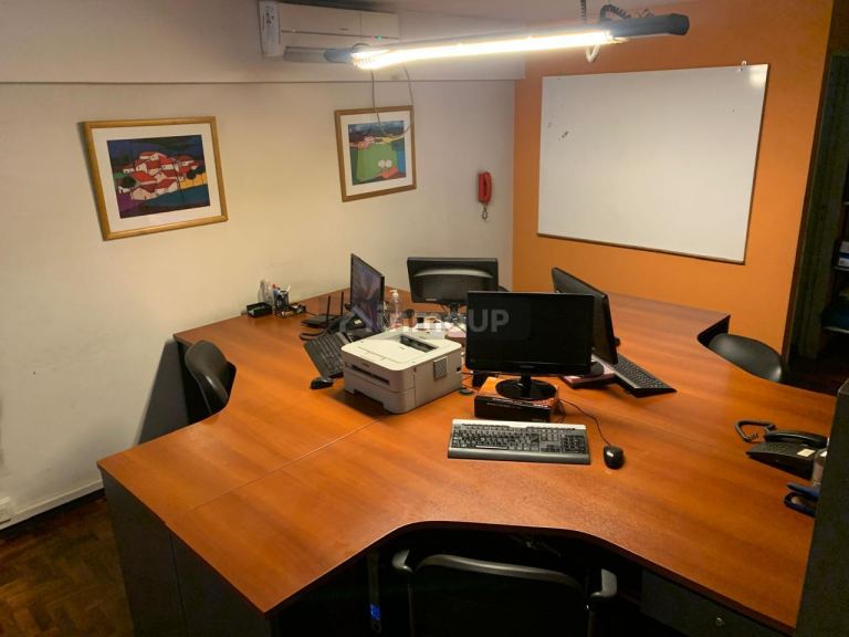 Oficina en Venta en Capital, Mendoza