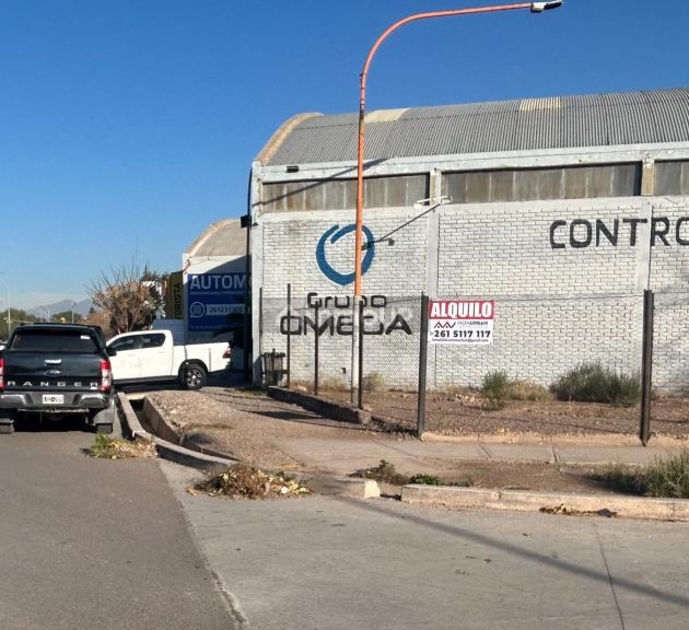 Galpon en Alquiler en Capital, Mendoza