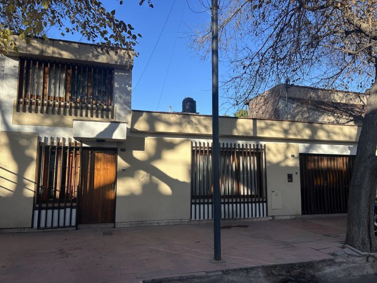 Casa en Alquiler en Capital, Mendoza