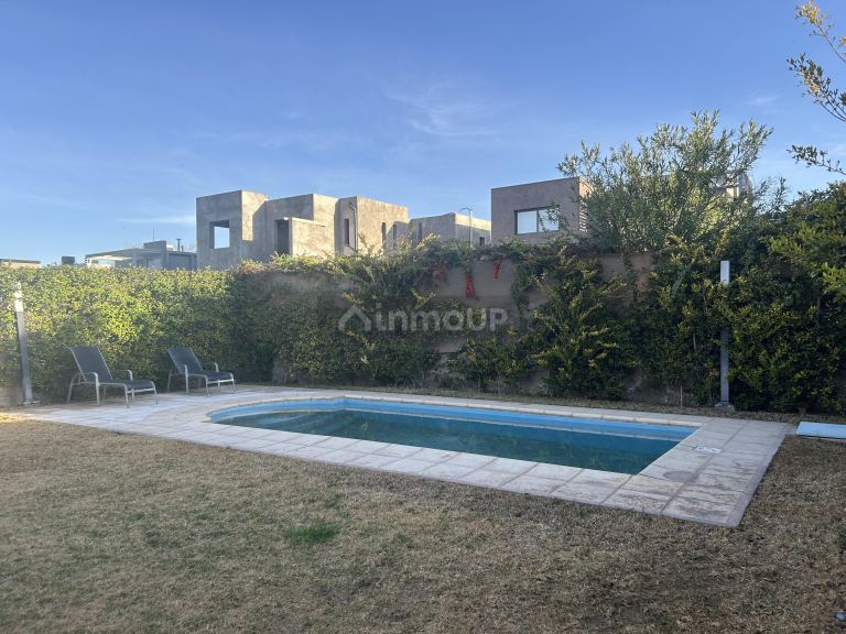 Casa en Alquiler en Las Heras, Mendoza