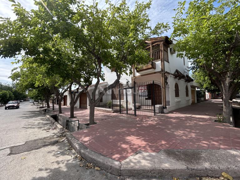 Chalet en Alquiler en Maipu, Mendoza