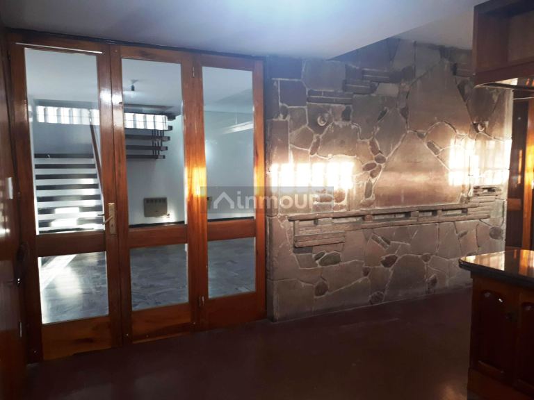 Casa en Alquiler en Capital, Mendoza