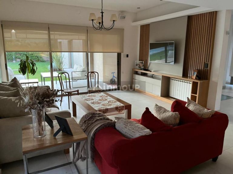 Casa en Venta en Maipu, Mendoza
