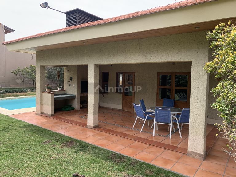 Casa en Venta en Capital, Mendoza
