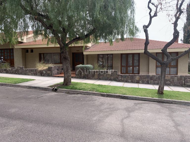 Casa en Venta en Capital, Mendoza