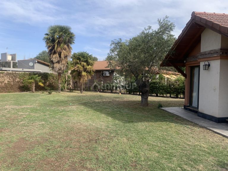 Casa en Venta en Maipu, Mendoza