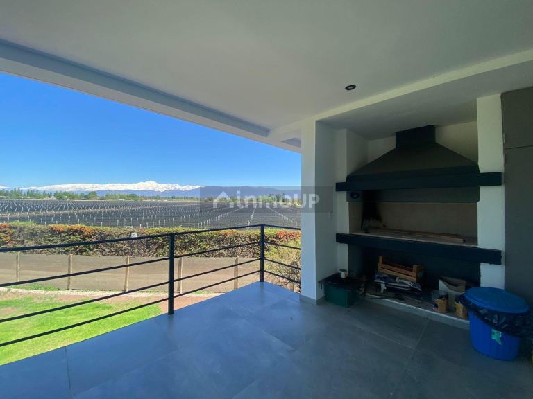 Casa en Venta en Maipu, Mendoza