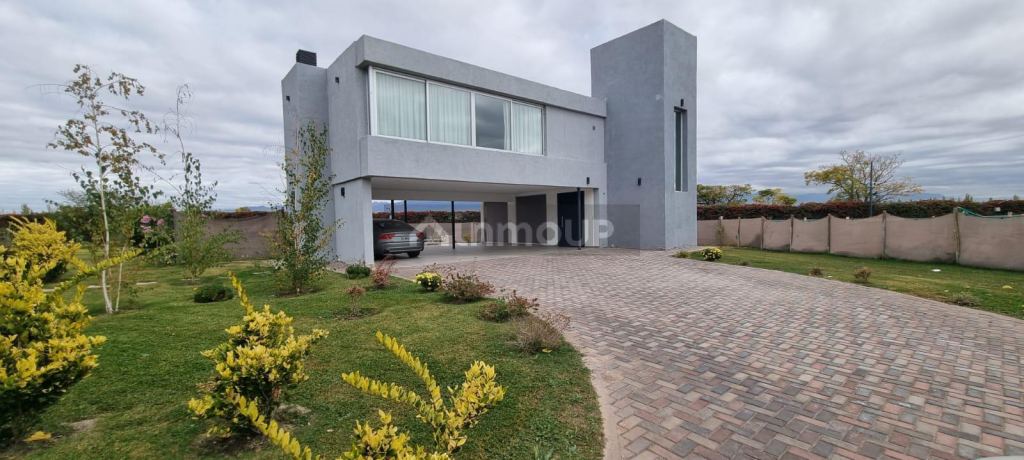 Casa en Venta en Maipu, Mendoza