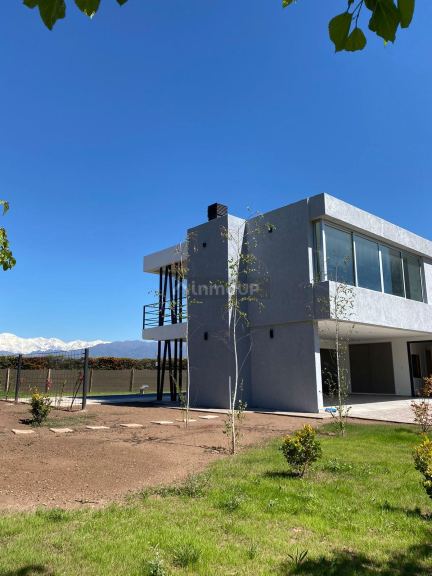 Casa en Venta en Maipu, Mendoza