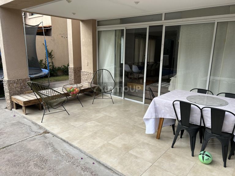 Casa en Venta en Capital, Mendoza
