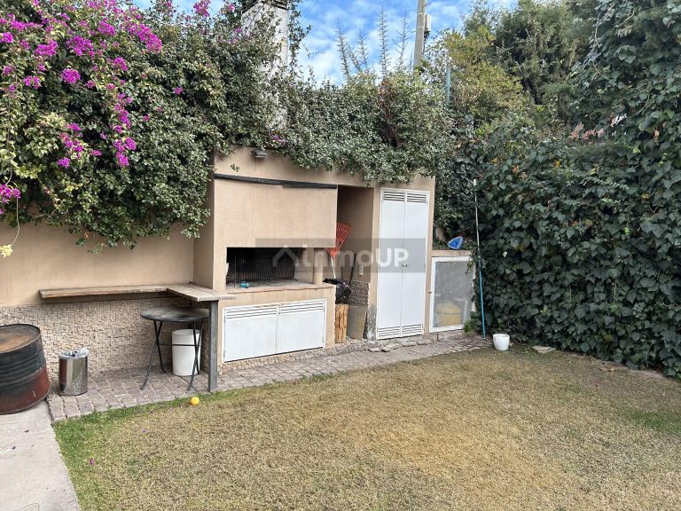 Casa en Venta en Capital, Mendoza