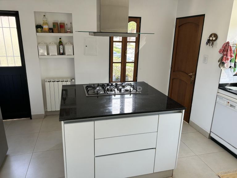 Casa en Venta en Capital, Mendoza