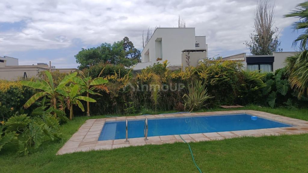 Casa en Venta en Maipu, Mendoza