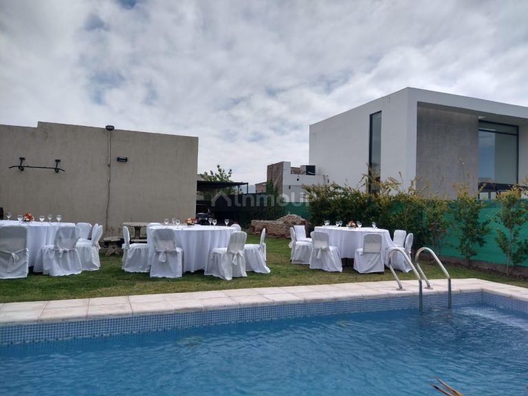 Casa en Venta en Maipu, Mendoza