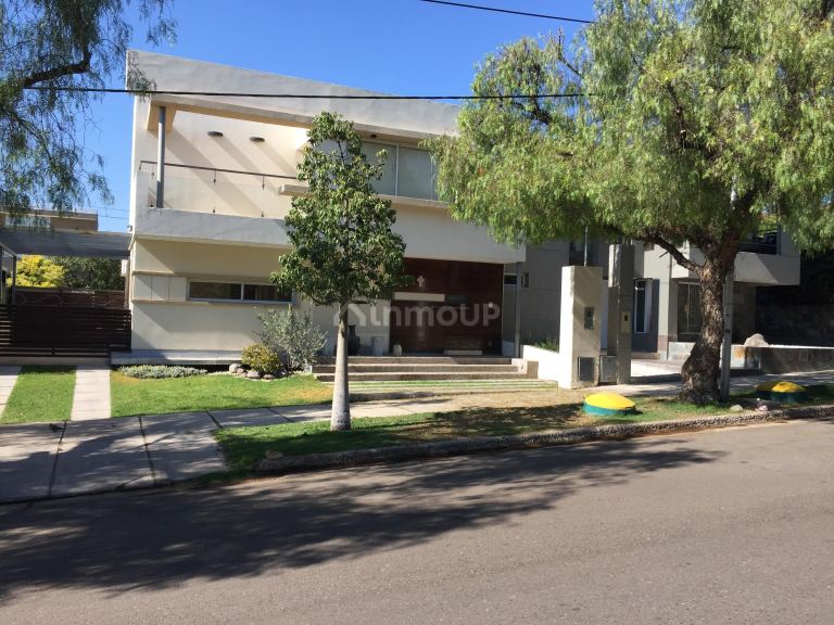 Casa en Venta en Capital, Mendoza