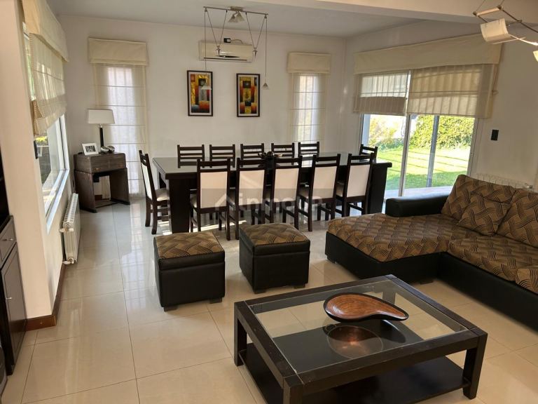 Casa en Venta en Capital, Mendoza