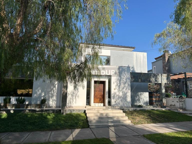 Casa en Venta en Capital, Mendoza