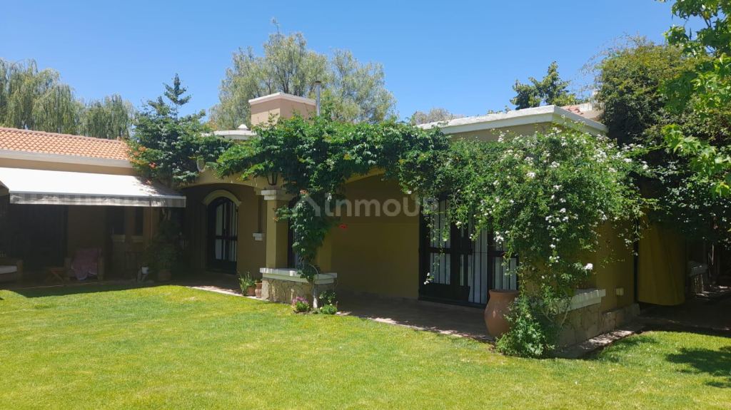 Casa en Venta en Lujan de Cuyo, Mendoza