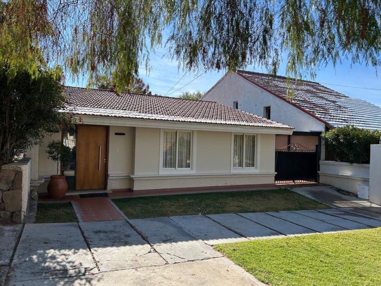 Casa en Venta en Capital, Mendoza
