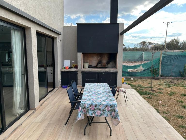 Casa en Venta en Maipu, Mendoza