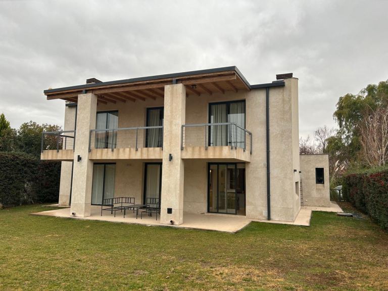 Casa en Alquiler en Lujan de Cuyo, Mendoza