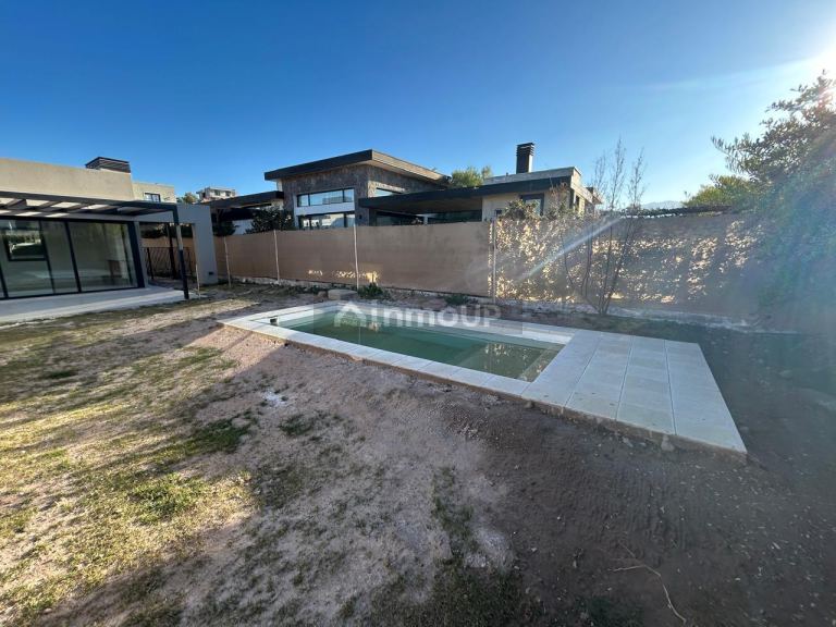 Casa en Venta en Lujan de Cuyo, Mendoza