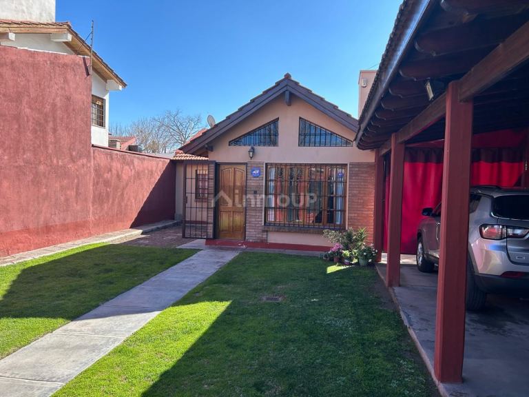 Casa en Venta en Guaymallen, Mendoza