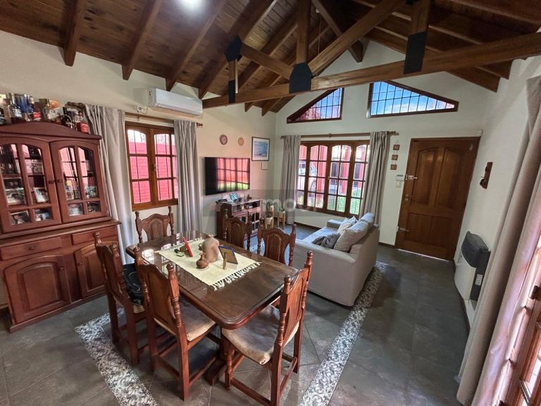 Casa en Venta en Guaymallen, Mendoza