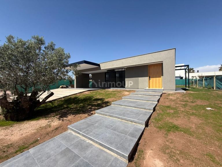 Casa en Venta en Maipu, Mendoza